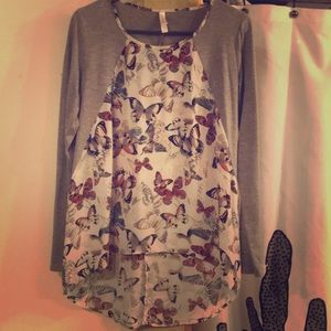 Super cute long sleeve butterfly top